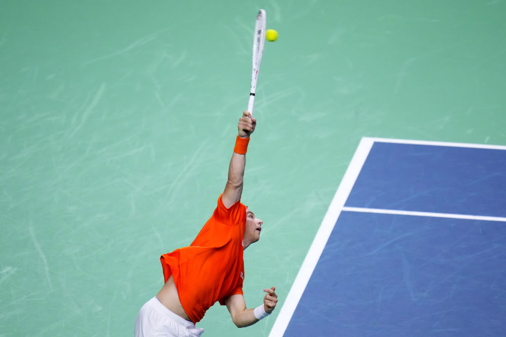 球员引援 球员引援